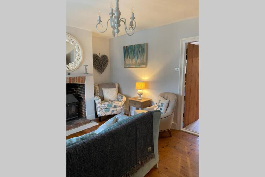 Angel Cottage, Boxgrove, Chichester - Relax And Unwind Esterno foto