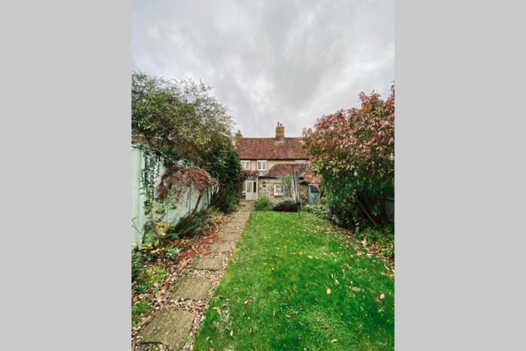Angel Cottage, Boxgrove, Chichester - Relax And Unwind Esterno foto