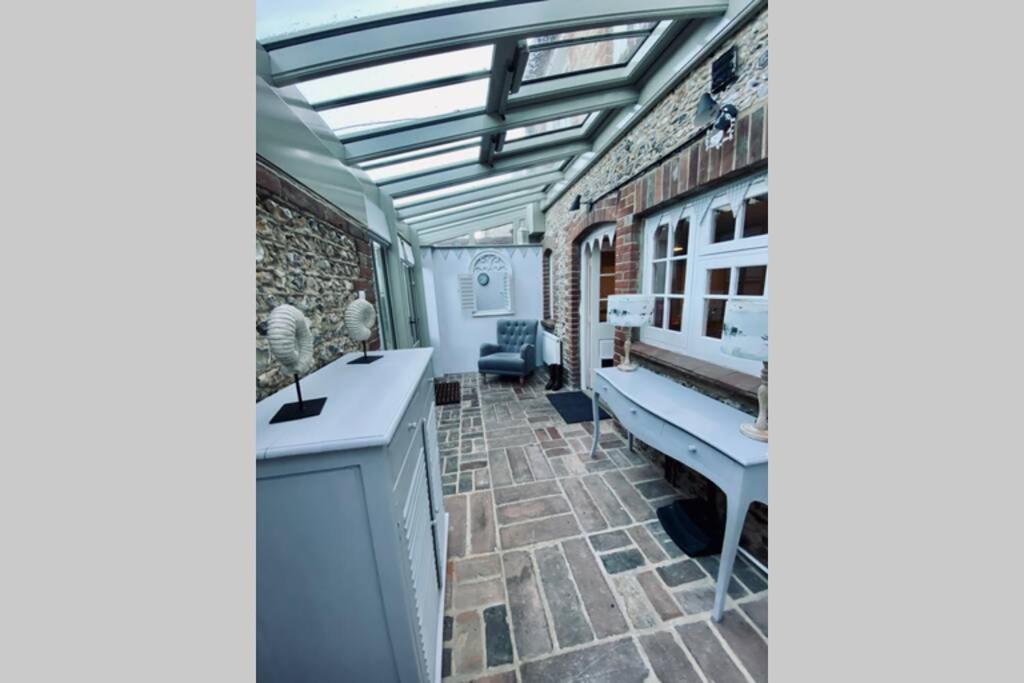 Angel Cottage, Boxgrove, Chichester - Relax And Unwind Esterno foto